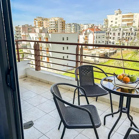 Apartment Seaside Charm Retreat A86 *